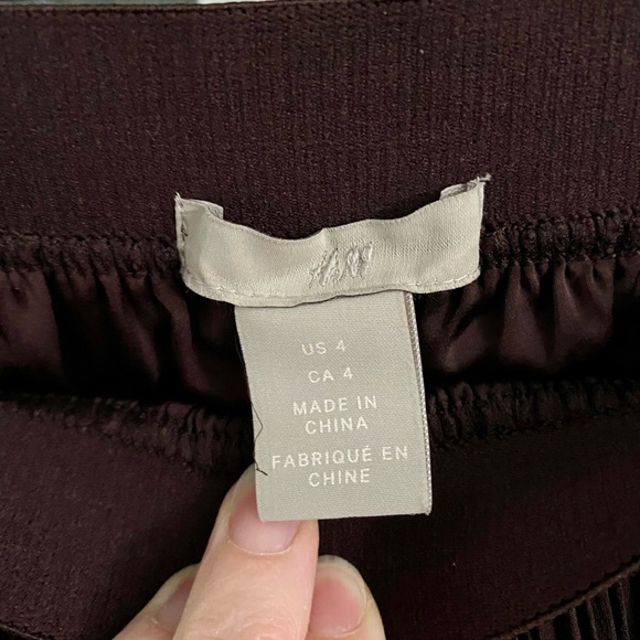 Wine colored skirt NWOT - Picture 2 of 3